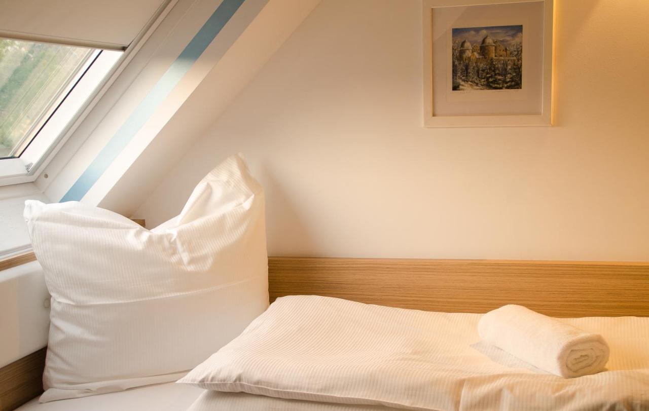 Alpha & Omega Hotel Štutgart Pokoj fotografie